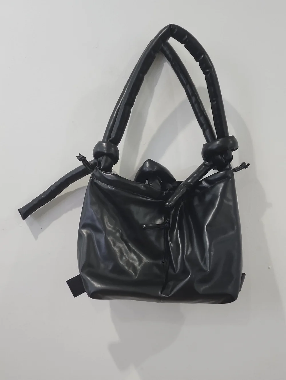 Olend Ona Vegan Leather Tote Bag - Picture 2 of 10
